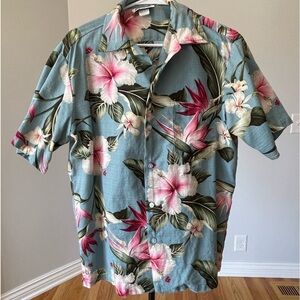 Malihini Hawaii floral hibiscus shirt 100% cotton tropical vacation resort men